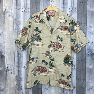 𝅺rjc Hawaiian style short sleeve button down shirt. Surfboards, palm trees. GUC